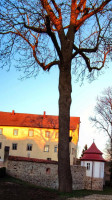 Biergarten Am Stadtschloss Herrieden outside