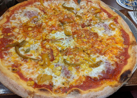 Pizzeria Barrissimo food