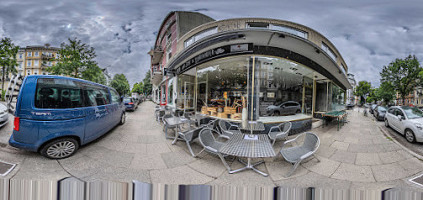 Zimt Und Koriander outside