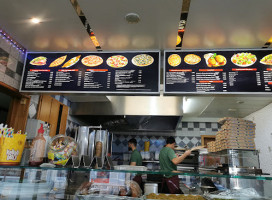 Gül Kebap outside