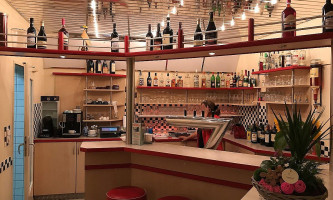 Pizzeria Parma inside