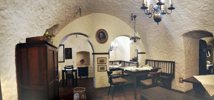 Gasthof zum Türkenloch inside