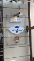 7. Himmel outside