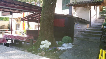 Grotto Stremadone outside