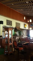Maison Thai inside