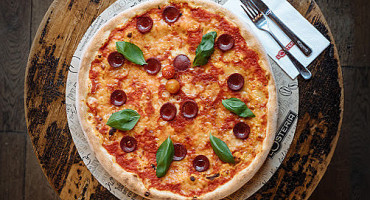 L'Osteria food