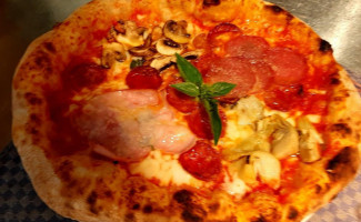 Sotto Sopra Vino E Cucina food
