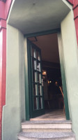 Slainte outside