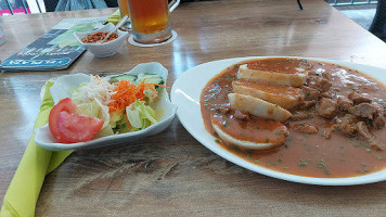 El Plaza food