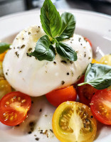 Cucina Vitale food