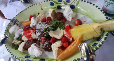 Adnan food
