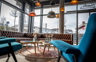 Brucks Café outside