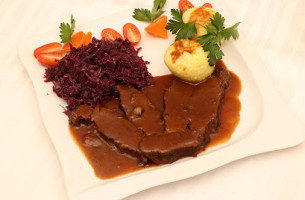 Katholisches Vereinshaus food
