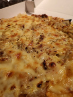 Pizza Paradies food