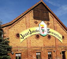 Jakobs-hof Schäpe outside