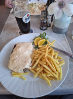 Pizzeria De Luca food