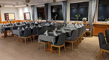 Murano inside