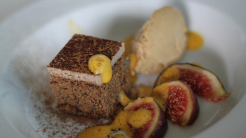 Boris Lauser Vegan Raw Chef food