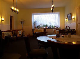 Gasthof Levensau Schweinsgeige inside