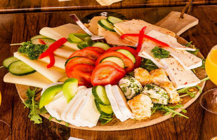 Zur Ziegentranke food