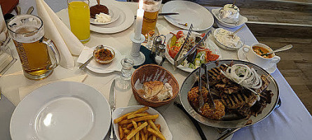 Hellas food