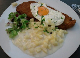 Berliner Ensemble Kantine food