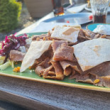 Gökalp Holzkohle food