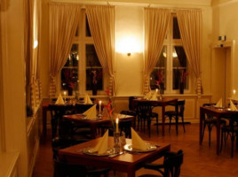 Restaurant Lachswehr inside