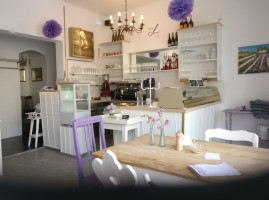 Café Lavendel food