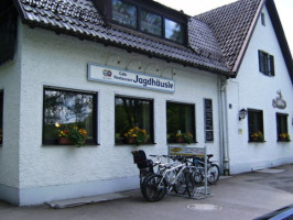 Zum Jagdhausle Cafe outside