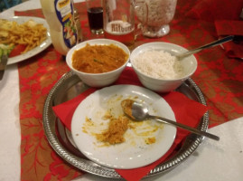 Santa Lucia Inh.bhupinder Singh food