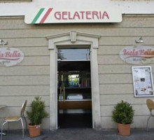 Pizzeria Isola Bella outside