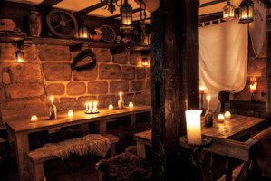 Finyas Taverne In Der Altstadt inside