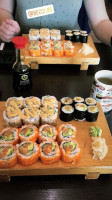 Sushi-Trier inside
