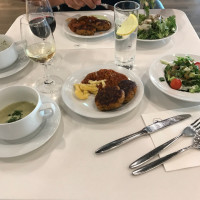 Lufthansa Senator Lounge food