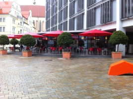 Café Moritz am Rathausplatz outside