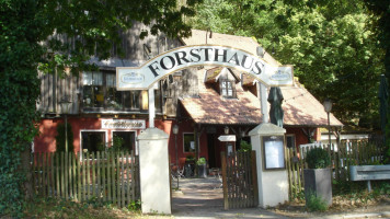 Forsthaus Dechsendorf outside