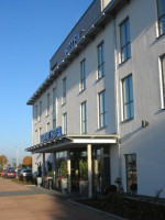 Silbergras Restaurant Bar (im Airport Paderborn) outside