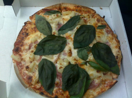 Pizzeria Tonini food