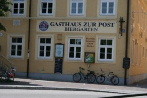 Gasthaus zur Post outside