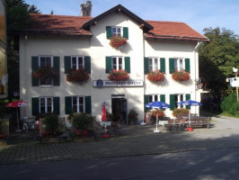 Gasthaus Höfler outside