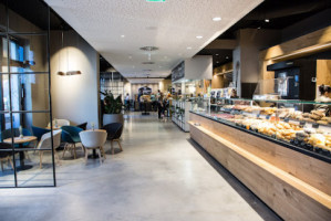 Bäckerei-café Resch&frisch Liebesbrot Leonding food