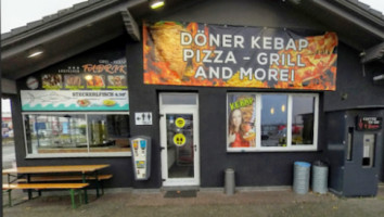 Fabrik Kebab outside