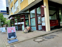 Reiter's Cafe Café outside