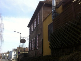 Altes Forsthaus outside