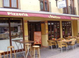 Pizzeria Matteo inside