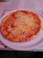 Eiscafé Pizzeria Dolomiti food
