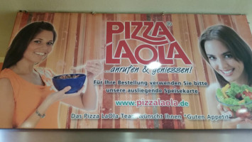 Pizzeria La Ola food