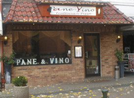 Pane E Vino Pizza Italienische Restaurants outside
