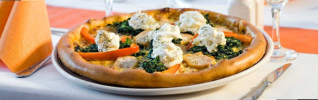 Pierro Croque Pizza U. Bistro Lieferservice food